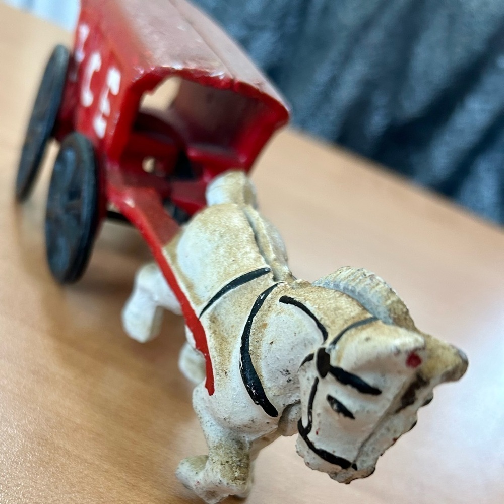 Vintage Cast Iron Toy white Horse with red Ice Wagon Cart - Picture 4 of 8